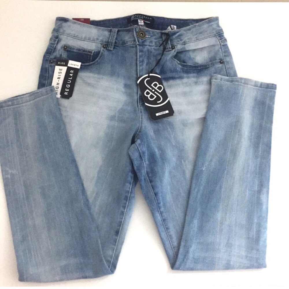 BBJ (BOOM BOOM Jeans) High-rise Jeans light color